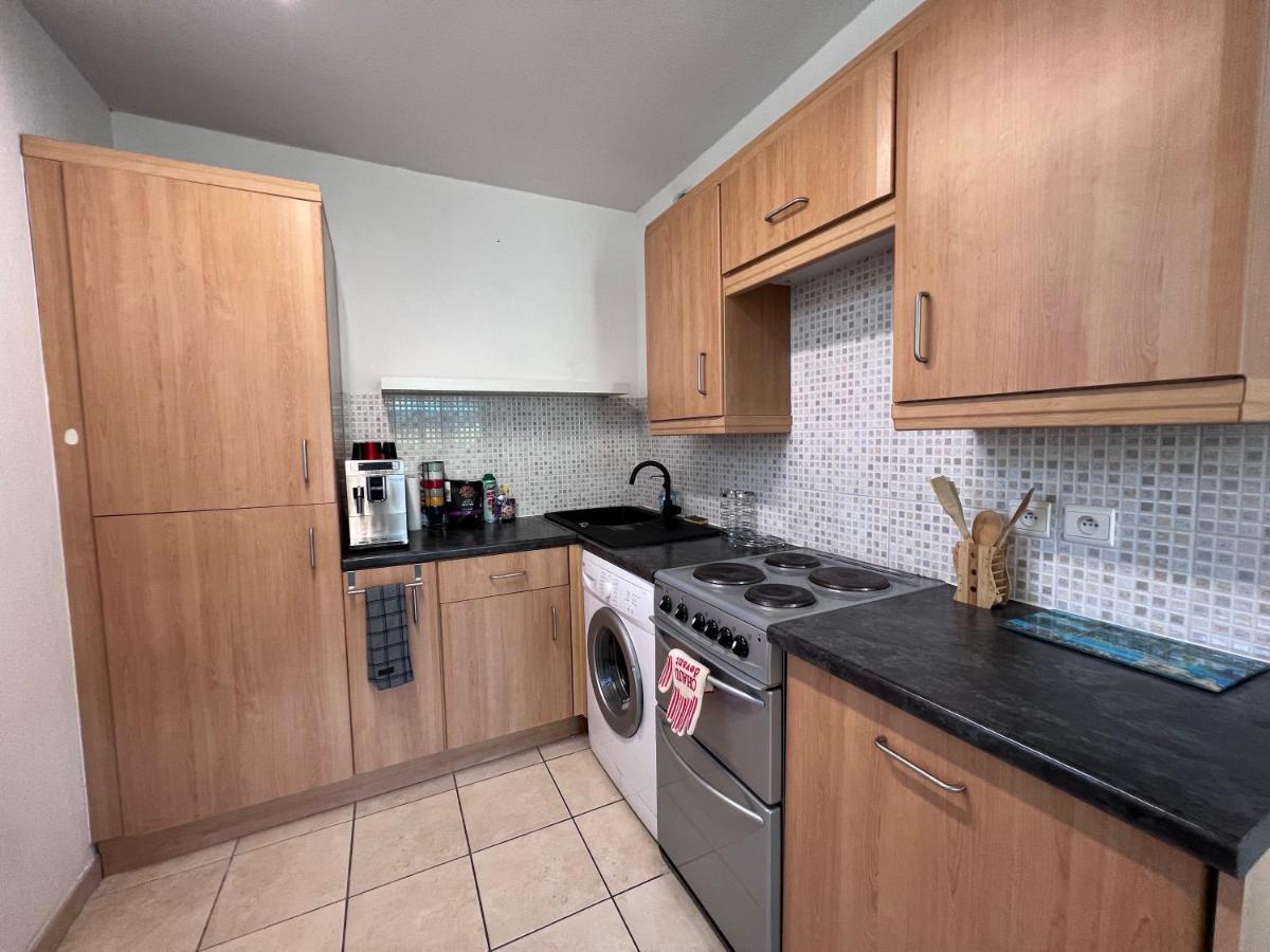Appartement T2 Avec Jardin Prive, Piscine Et Barbecue Lorgues Exterior foto